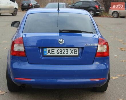 Синий Шкода Октавия, объемом двигателя 1.6 л и пробегом 264 тыс. км за 6800 $, фото 4 на Automoto.ua