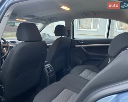 Синий Шкода Октавия, объемом двигателя 1.6 л и пробегом 85 тыс. км за 8999 $, фото 134 на Automoto.ua