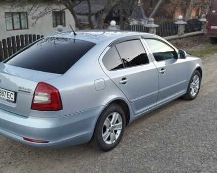 Синій Шкода Октавія, об'ємом двигуна 1.6 л та пробігом 206 тис. км за 8300 $, фото 5 на Automoto.ua