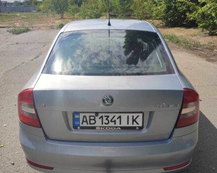 Синий Шкода Октавия, объемом двигателя 1.6 л и пробегом 253 тыс. км за 8600 $, фото 5 на Automoto.ua