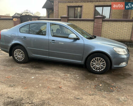 Синий Шкода Октавия, объемом двигателя 1.6 л и пробегом 207 тыс. км за 8450 $, фото 3 на Automoto.ua