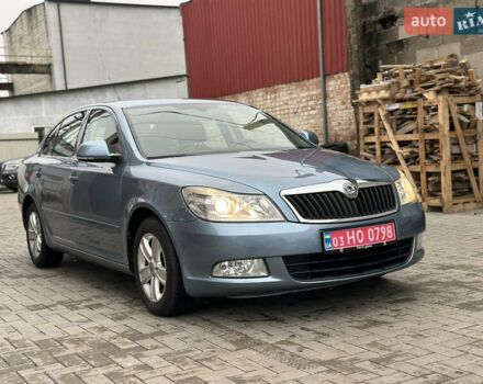 Синий Шкода Октавия, объемом двигателя 1.6 л и пробегом 235 тыс. км за 8200 $, фото 11 на Automoto.ua