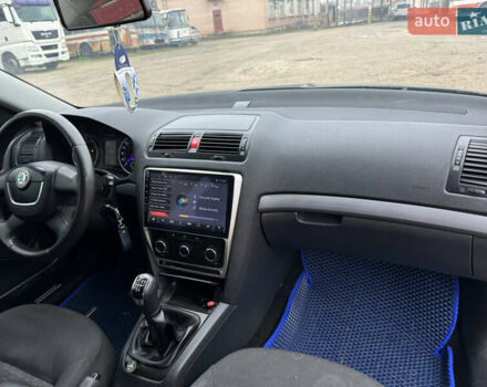 Синій Шкода Октавія, об'ємом двигуна 1.39 л та пробігом 310 тис. км за 5800 $, фото 22 на Automoto.ua