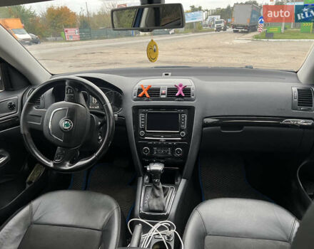 Синій Шкода Октавія, об'ємом двигуна 1.8 л та пробігом 201 тис. км за 9500 $, фото 13 на Automoto.ua