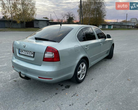 Синий Шкода Октавия, объемом двигателя 1.6 л и пробегом 258 тыс. км за 7600 $, фото 4 на Automoto.ua