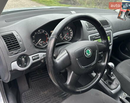 Синій Шкода Октавія, об'ємом двигуна 1.6 л та пробігом 254 тис. км за 7200 $, фото 14 на Automoto.ua