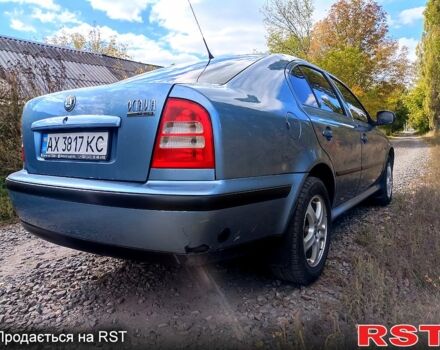 Синій Шкода Октавія, об'ємом двигуна 1.6 л та пробігом 206 тис. км за 5300 $, фото 2 на Automoto.ua