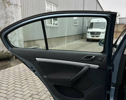 Синий Шкода Октавия, объемом двигателя 1.6 л и пробегом 235 тыс. км за 8200 $, фото 18 на Automoto.ua