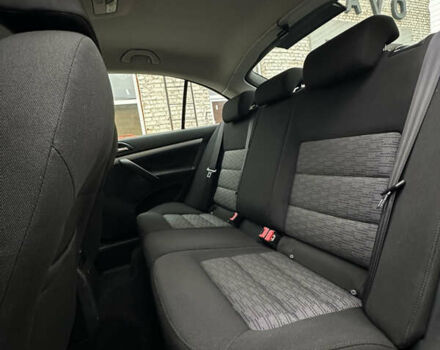 Синий Шкода Октавия, объемом двигателя 1.6 л и пробегом 235 тыс. км за 8200 $, фото 19 на Automoto.ua