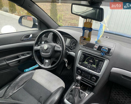 Синий Шкода Октавия, объемом двигателя 1.97 л и пробегом 310 тыс. км за 8000 $, фото 9 на Automoto.ua