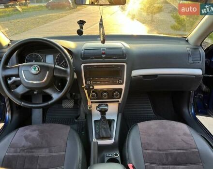 Синій Шкода Октавія, об'ємом двигуна 1.6 л та пробігом 249 тис. км за 7600 $, фото 12 на Automoto.ua