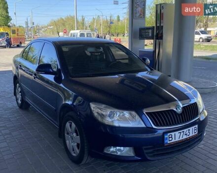 Синий Шкода Октавия, объемом двигателя 1.6 л и пробегом 242 тыс. км за 8400 $, фото 5 на Automoto.ua