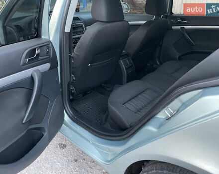 Синий Шкода Октавия, объемом двигателя 1.6 л и пробегом 258 тыс. км за 7600 $, фото 19 на Automoto.ua