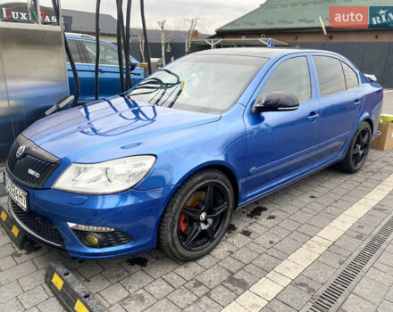 Синий Шкода Октавия, объемом двигателя 1.97 л и пробегом 310 тыс. км за 8000 $, фото 5 на Automoto.ua