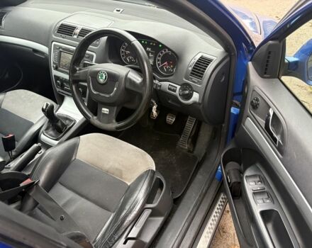 Синий Шкода Октавия, объемом двигателя 2 л и пробегом 148 тыс. км за 4200 $, фото 9 на Automoto.ua