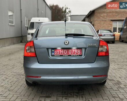 Синий Шкода Октавия, объемом двигателя 1.6 л и пробегом 235 тыс. км за 8200 $, фото 7 на Automoto.ua