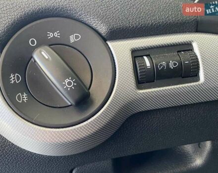 Синій Шкода Октавія, об'ємом двигуна 1.6 л та пробігом 242 тис. км за 8400 $, фото 33 на Automoto.ua