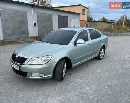 Синий Шкода Октавия, объемом двигателя 1.6 л и пробегом 258 тыс. км за 7600 $, фото 10 на Automoto.ua