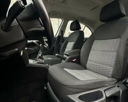 Синий Шкода Октавия, объемом двигателя 1.6 л и пробегом 235 тыс. км за 8200 $, фото 16 на Automoto.ua