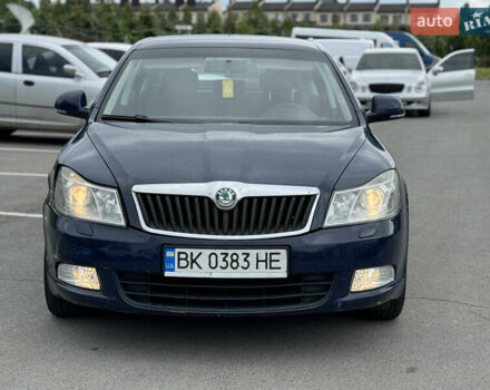 Синий Шкода Октавия, объемом двигателя 1.6 л и пробегом 314 тыс. км за 6500 $, фото 1 на Automoto.ua