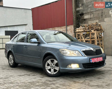 Синий Шкода Октавия, объемом двигателя 1.6 л и пробегом 235 тыс. км за 8200 $, фото 15 на Automoto.ua