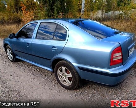 Синій Шкода Октавія, об'ємом двигуна 1.6 л та пробігом 206 тис. км за 5300 $, фото 1 на Automoto.ua