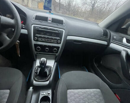Синій Шкода Октавія, об'ємом двигуна 1.6 л та пробігом 268 тис. км за 8400 $, фото 8 на Automoto.ua