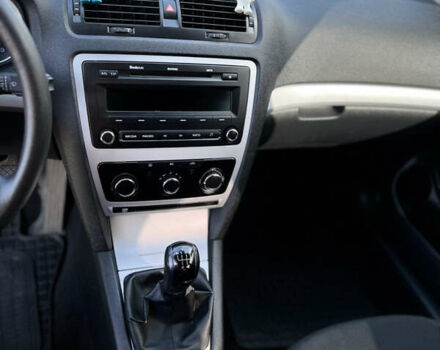 Синій Шкода Октавія, об'ємом двигуна 1.39 л та пробігом 209 тис. км за 7100 $, фото 9 на Automoto.ua