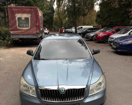 Синий Шкода Октавия, объемом двигателя 1.2 л и пробегом 187 тыс. км за 5500 $, фото 1 на Automoto.ua