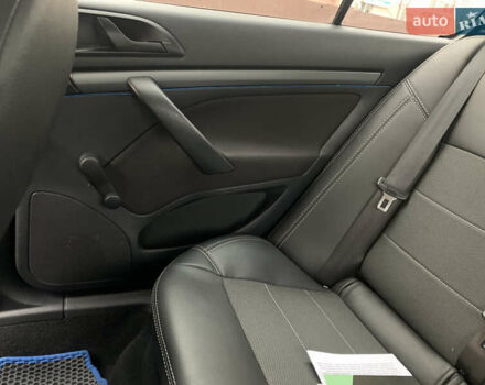 Синій Шкода Октавія, об'ємом двигуна 1.98 л та пробігом 310 тис. км за 7200 $, фото 4 на Automoto.ua