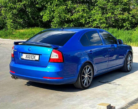 Синий Шкода Октавия, объемом двигателя 2 л и пробегом 198 тыс. км за 12000 $, фото 1 на Automoto.ua