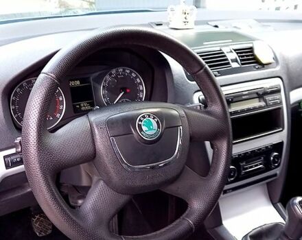 Синий Шкода Октавия, объемом двигателя 1.6 л и пробегом 204 тыс. км за 7800 $, фото 5 на Automoto.ua