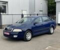 Синий Шкода Октавия, объемом двигателя 1.6 л и пробегом 228 тыс. км за 6000 $, фото 5 на Automoto.ua