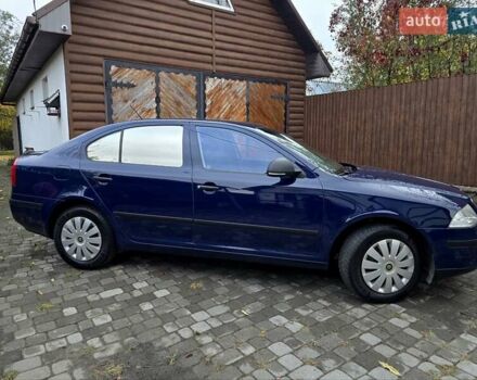 Шкода Октавия 2012 в Полтаве на Automoto.ua Синий Шкода Октавия, объемом двигателя 1.6 л и пробегом 161 тыс. км за 7100 $, фото 8 на Automoto.ua