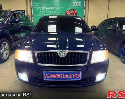Синий Шкода Октавия, объемом двигателя 1.6 л и пробегом 198 тыс. км за 7200 $, фото 4 на Automoto.ua
