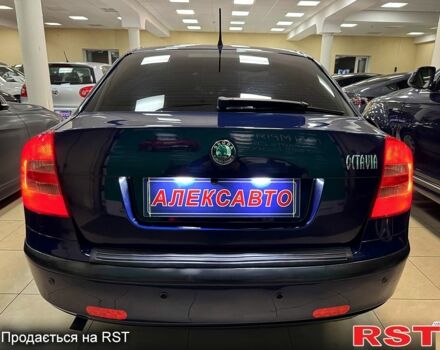 Синий Шкода Октавия, объемом двигателя 1.6 л и пробегом 198 тыс. км за 7200 $, фото 2 на Automoto.ua