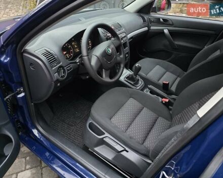 Шкода Октавия 2012 в Полтаве на Automoto.ua Синий Шкода Октавия, объемом двигателя 1.6 л и пробегом 161 тыс. км за 7100 $, фото 81 на Automoto.ua