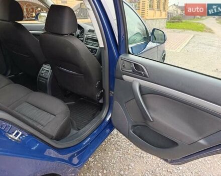 Синий Шкода Октавия, объемом двигателя 1.6 л и пробегом 216 тыс. км за 8300 $, фото 20 на Automoto.ua