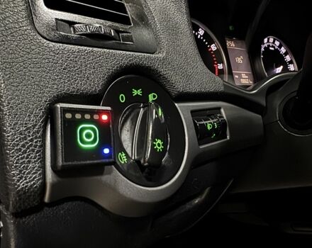 Синій Шкода Октавія, об'ємом двигуна 1.6 л та пробігом 198 тис. км за 7200 $, фото 16 на Automoto.ua