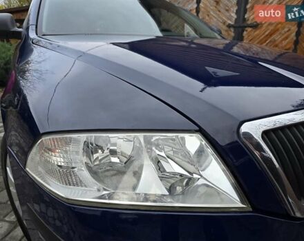 Шкода Октавия 2012 в Полтаве на Automoto.ua Синий Шкода Октавия, объемом двигателя 1.6 л и пробегом 161 тыс. км за 7100 $, фото 6 на Automoto.ua