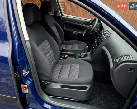 Шкода Октавия 2012 в Полтаве на Automoto.ua Синий Шкода Октавия, объемом двигателя 1.6 л и пробегом 161 тыс. км за 7100 $, фото 53 на Automoto.ua