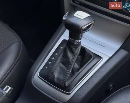 Шкода Октавия 2012 в Киеве на Automoto.ua Синий Шкода Октавия, объемом двигателя 1.8 л и пробегом 274 тыс. км за 8500 $, фото 4 на Automoto.ua