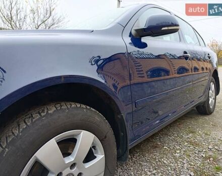 Синий Шкода Октавия, объемом двигателя 1.6 л и пробегом 216 тыс. км за 8300 $, фото 4 на Automoto.ua