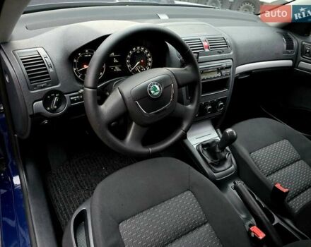 Шкода Октавия 2012 в Полтаве на Automoto.ua Синий Шкода Октавия, объемом двигателя 1.6 л и пробегом 161 тыс. км за 7100 $, фото 84 на Automoto.ua
