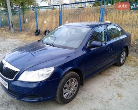 Синій Шкода Октавія, об'ємом двигуна 1.6 л та пробігом 300 тис. км за 7200 $, фото 1 на Automoto.ua
