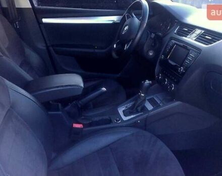 Шкода Октавия 2013 в Запорожье на Automoto.ua Синий Шкода Октавия, объемом двигателя 1.8 л и пробегом 236 тыс. км за 12000 $, фото 4 на Automoto.ua