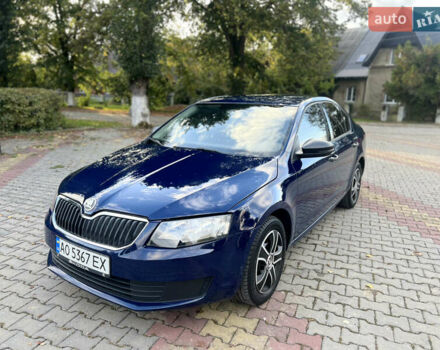Синий Шкода Октавия, объемом двигателя 1.6 л и пробегом 262 тыс. км за 7999 $, фото 1 на Automoto.ua