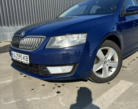 Синій Шкода Октавія, об'ємом двигуна 1.6 л та пробігом 244 тис. км за 8700 $, фото 4 на Automoto.ua