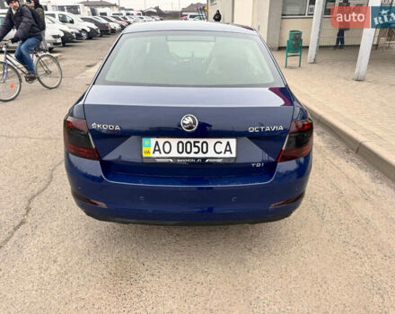 Синий Шкода Октавия, объемом двигателя 1.6 л и пробегом 220 тыс. км за 8999 $, фото 5 на Automoto.ua