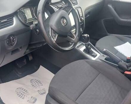 Синий Шкода Октавия, объемом двигателя 2 л и пробегом 260 тыс. км за 10300 $, фото 1 на Automoto.ua